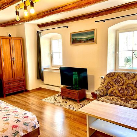 Apartman Velicka Vinaren Попрад Екстер'єр фото