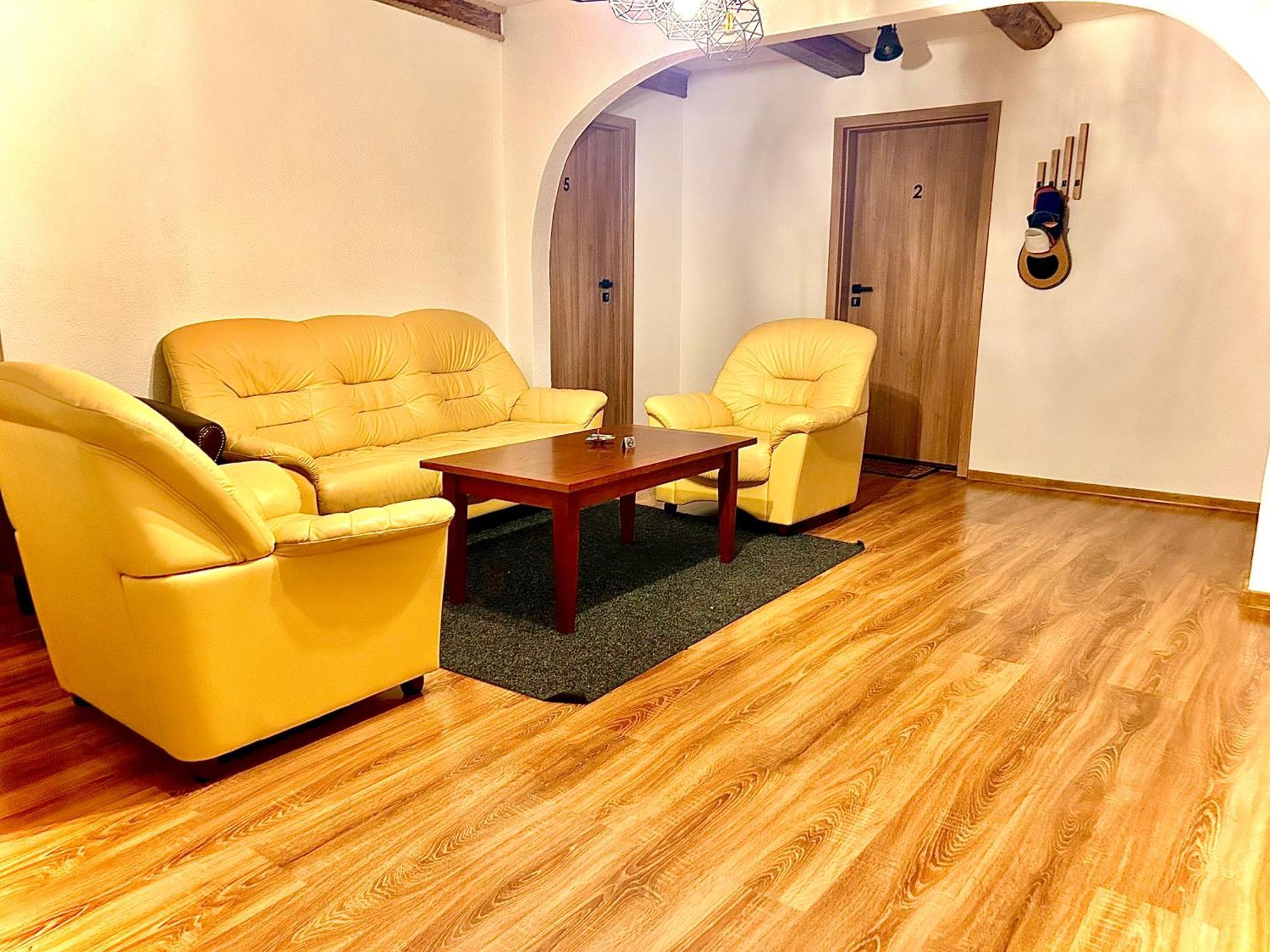 Apartman Velicka Vinaren Попрад Екстер'єр фото